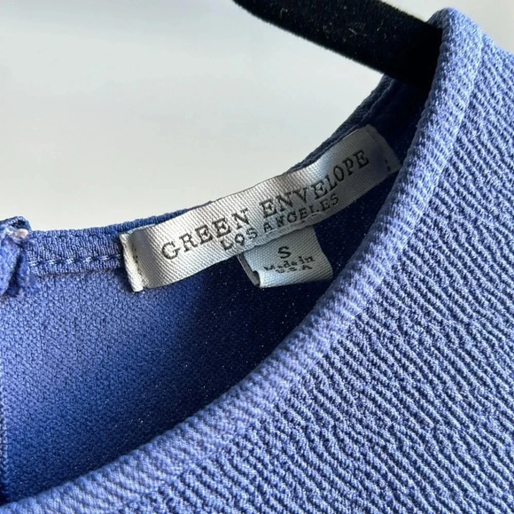 Green Envelope by Los Angeles Purple Top with Bell Sleeves | 70s | Bell Sleeves - Picture 3 of 7